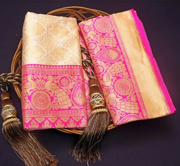 Cream_Banarasi_Soft_Lichi_Designer_Silk_Saree_With_Unstitched_Blouse_Piece_For_Women