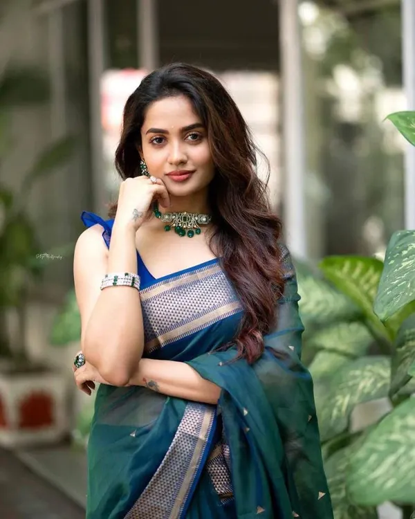 Mint_Blue_Soft_Lilan_Slab_Saree_With_Unstitched_Blouse_Piece_For_Women