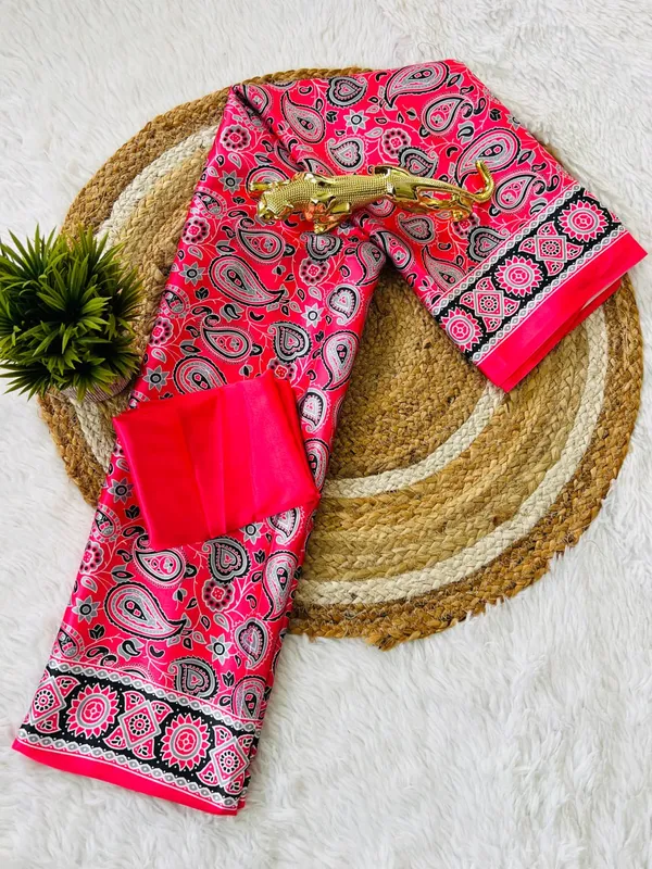 Pink_Trending__Ajrakh_Saree_With_Blouse_Piece_For_Women