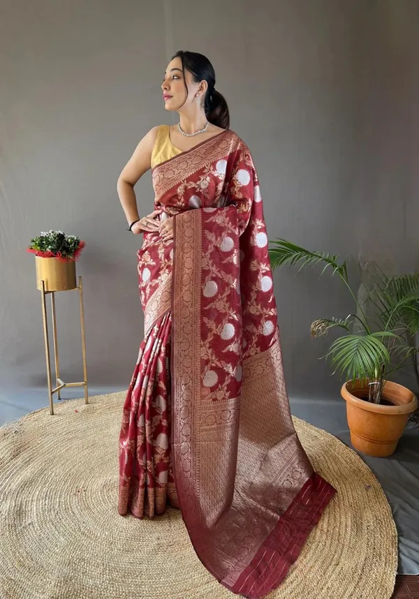 Red_Banarasi_soft_Designer_Silk_Saree_With_Blouse_Peace_For_Women