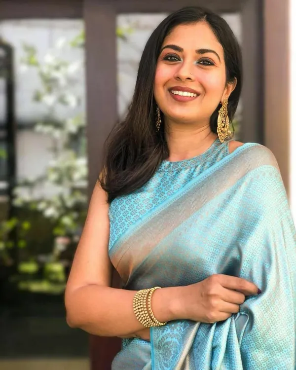 Tourques_Grey_Banarasi_soft_Designer_Silk_Saree_With_Blouse_Peace_For_Women