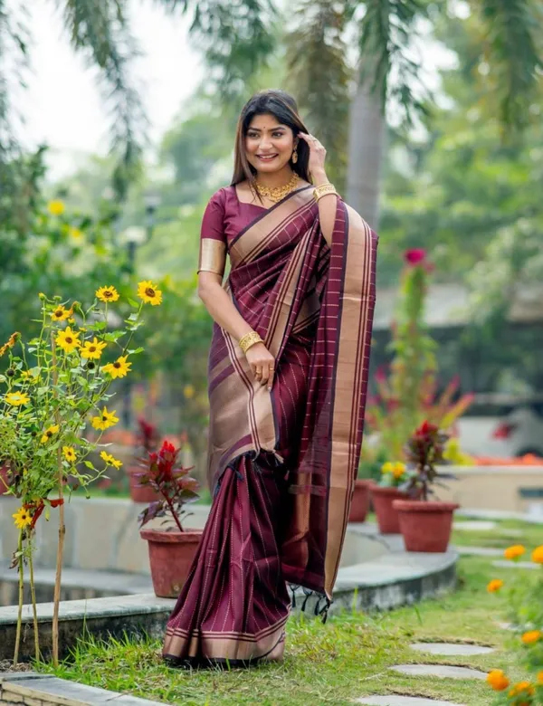 Wine_Banarasi_soft_Designer_Silk_Saree_With_Unstitched_Blouse_Piece_For_Women