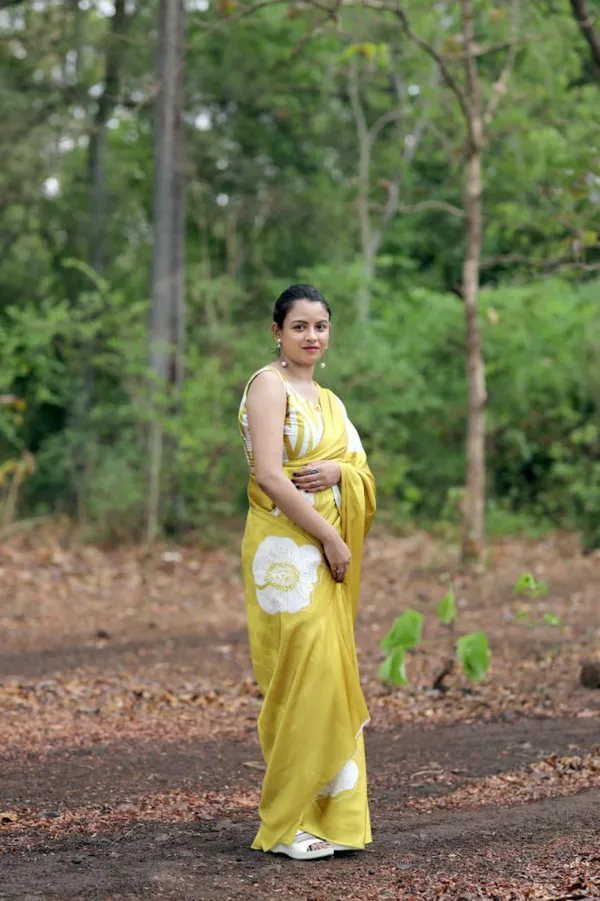 Yellow_Fancy_Ajrakh_Saree_With_Blouse_Piece_For_Women