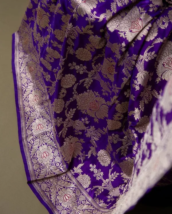 Superb_Purple_Banarasi__Soft_Lichi_Designer_Silk_Saree_With_Jacquard_Work_With_Unstitched_Blouse_Piece_For_Women