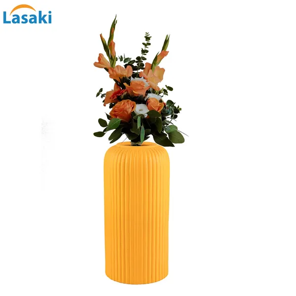Evelyn_Medium_Saffron_Ceramic_Flower_Vase_For_Living_Room,_Bedroom,_Dining_Table,_Home_Decoration_(H_-_20.5_X_D_-_9_Cm,_Saffron)