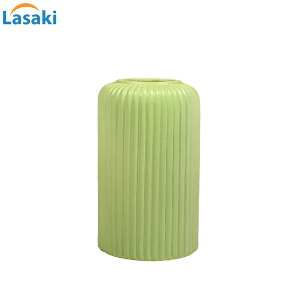 Evelyn_Small_Mint_Ceramic_Flower_Vase_For_Living_Room,_Bedroom,_Dining_Table,_Home_Decoration_(H_-_15.5_X_D_-_8_Cm,_Mint)