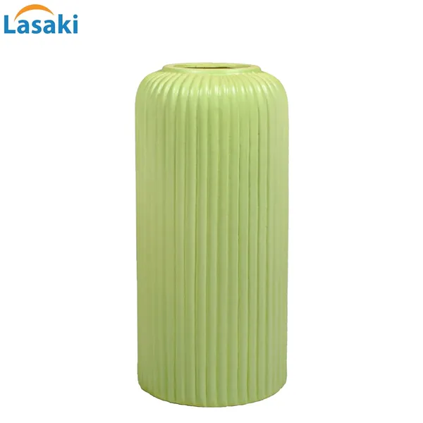 Evelyn_Medium_Mint_Ceramic_Flower_Vase_For_Living_Room,_Bedroom,_Dining_Table,_Home_Decoration_(H_-_20.5_X_D_-_9_Cm,_Mint)