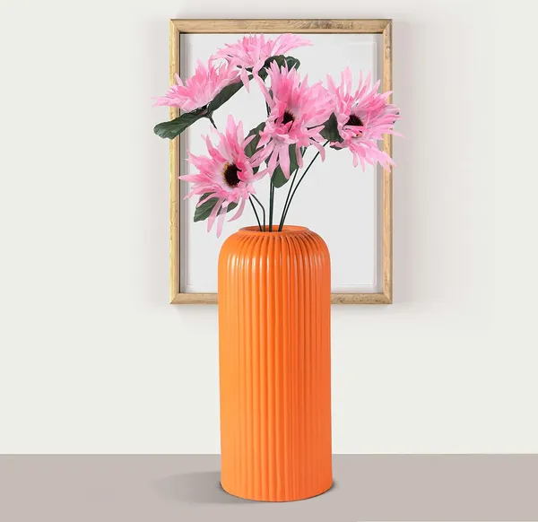 Evelyn_Big_Lily_Ceramic_Flower_Vase_For_Living_Room,_Bedroom,_Dining_Table,_Home_Decoration_(H_-_26.5_X_D_-_10_Cm,_Lily)