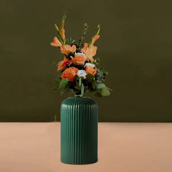 Evelyn_Small_Deep_Jungle_Ceramic_Flower_Vase_For_Living_Room,_Bedroom,_Dining_Table,_Home_Decoration_(H_-_15.5_X_D_-_8_Cm,_Dark_Green)