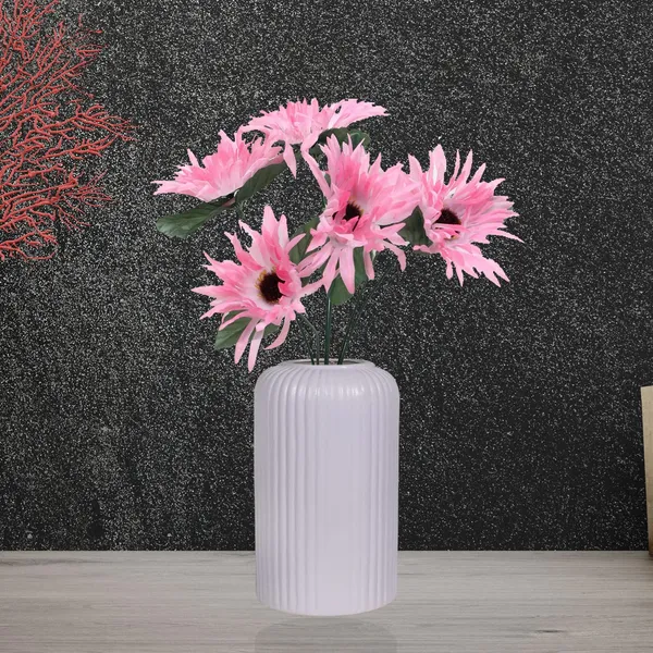 Evelyn_Small_Purple_Ceramic_Flower_Vase_For_Living_Room,_Bedroom,_Dining_Table,_Home_Decoration_(H_-_15.5_X_D_-_8_Cm,_Purple)