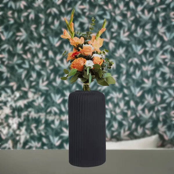 Evelyn_Medium_Black_Ceramic_Flower_Vase_For_Living_Room,_Bedroom,_Dining_Table,_Home_Decoration_(H_-_20.5_X_D_-_9_Cm,_Black)