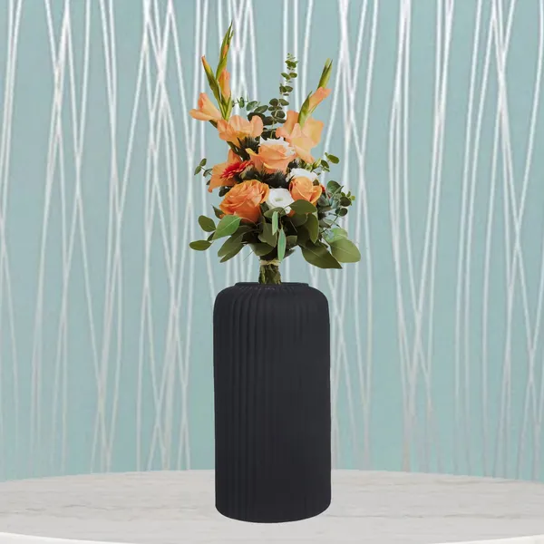 Evelyn_Medium_Black_Ceramic_Flower_Vase_For_Living_Room,_Bedroom,_Dining_Table,_Home_Decoration_(H_-_20.5_X_D_-_9_Cm,_Black)