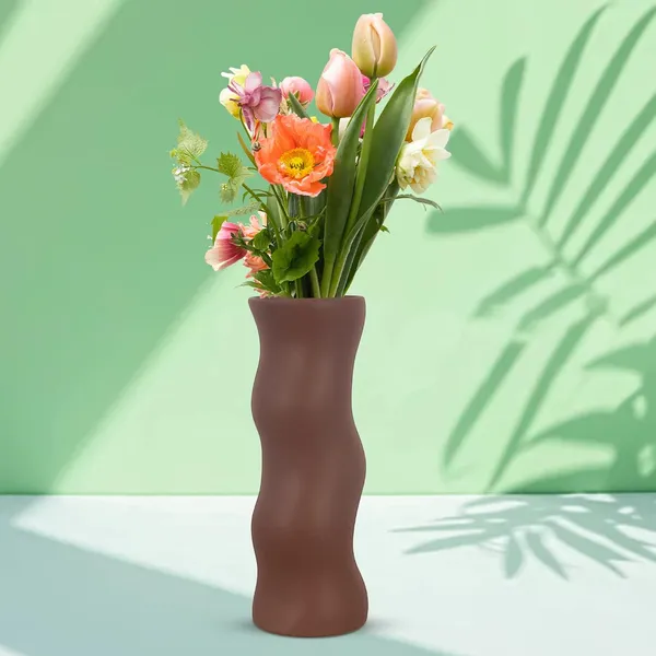 Piper_Big_Truffle_Ceramic_Flower_Vase_For_Living_Room,_Bedroom,_Dining_Table,_Home_Decoration_(H_-_22_X_Od_-_8_X_Ud_-_7_Cm)