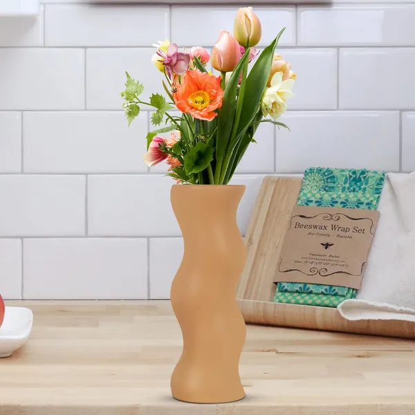Piper_Big_Ginger_Ceramic_Flower_Vase_For_Living_Room,_Bedroom,_Dining_Table,_Home_Decoration_(H_-_22_X_Od_-_8_X_Ud_-_7_Cm)