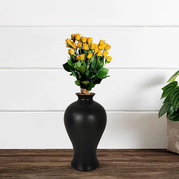 Apsara_Small_Black_Gold_Ceramic_Flower_Vase_For_Living_Room,_Bedroom,_Dining_Table,_Home_Decoration,_Artificial_Flowers_(D_-_11.5_X_H_-_20_Cm)