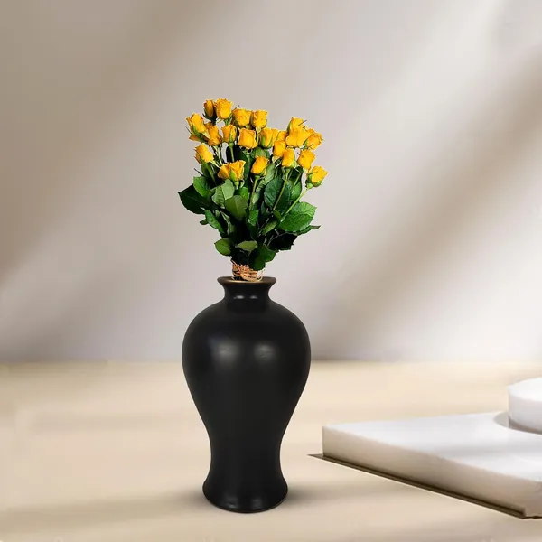 Apsara_Small_Black_Gold_Ceramic_Flower_Vase_For_Living_Room,_Bedroom,_Dining_Table,_Home_Decoration,_Artificial_Flowers_(D_-_11.5_X_H_-_20_Cm)