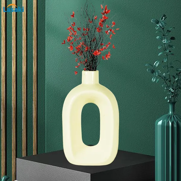 Batty_Cream_Ceramic_Flower_Vase_For_Living_Room,_Bedroom,_Dining_Table,_Home_Decoration,_Artificial_Flowers_(L_-_11.5_X_W_-_6.5_X_H_-_19_Cm)