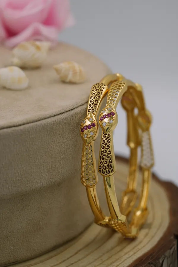 Stylish_Bangles_for_Women_|_Gorgeous_Gold_Plated_Bangles