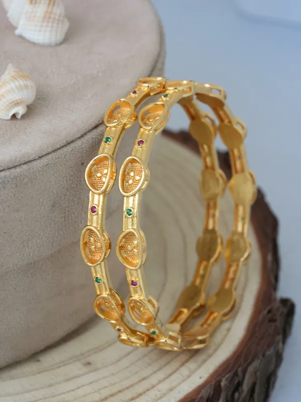 Antique_Gold_Plated_Bangles_|_Exquisite_&_Luxurious_Bangles