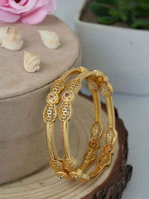 Artificial_Bangles_for_Daily_Use_|_Exquisite_&_Stylish_Bangles