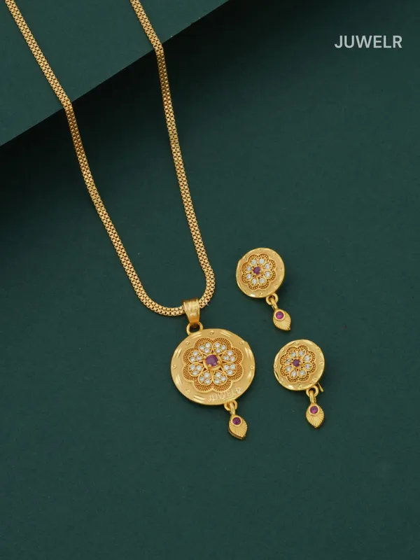 Artificial_Gold_Pendant_Set_|_Trendy_Round-Flower_Design_(1_Set)