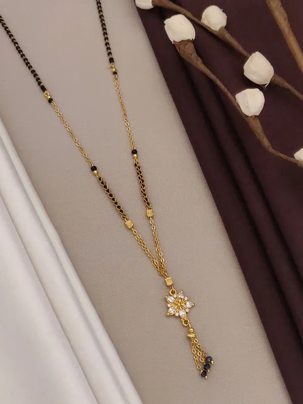 Gold_Finish_Brass_Chains_&_Mala_For_Women