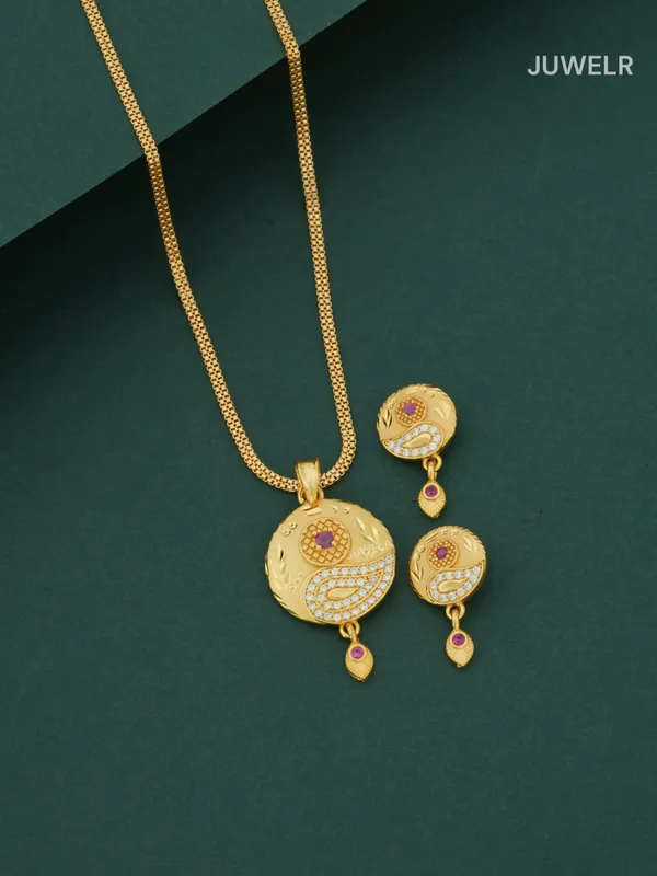 Diamond_Women_Pendant_Set_(Artificial)_|_Designer_Gold-Plated_Pendant_&_Earrings_(1_Set)