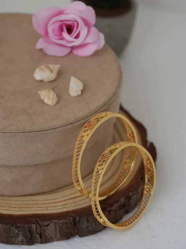 Fashionable_Modern_Gold_Plated_Bangles_|_Timeless_&_Trendy_Bangles