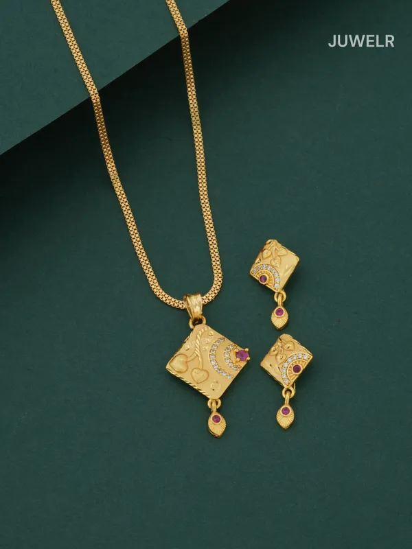 Gold_Pendant_with_Earrings_Set_for_Girls_|_Unique_Heart_Design_(1_Set)