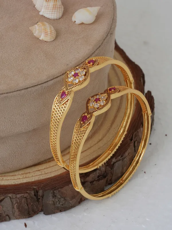 Gold_Plated_Bangles_|_Elegant_&_Stylish_Daily_Wear_Bangles