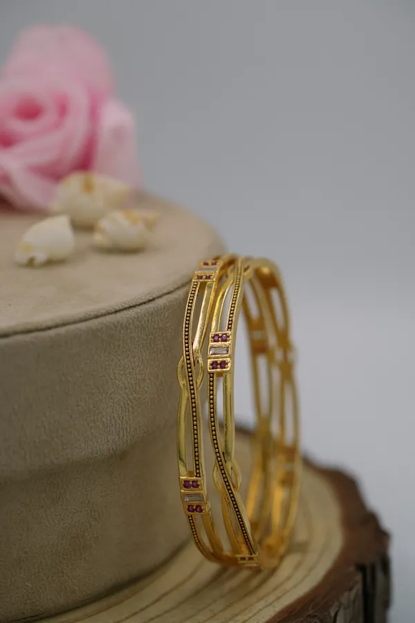 Classic_Simple_Daily_Wear_Gold_Plated_Bangles_|_Elegant_&_Durable