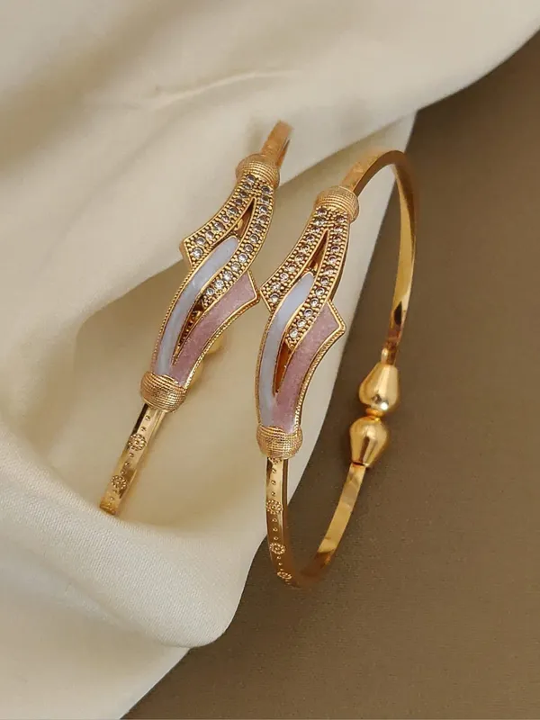 Openable_Bracelet_for_Women_|_Elegant_Gold_Plated_Bracelet_for_Daily_Wear