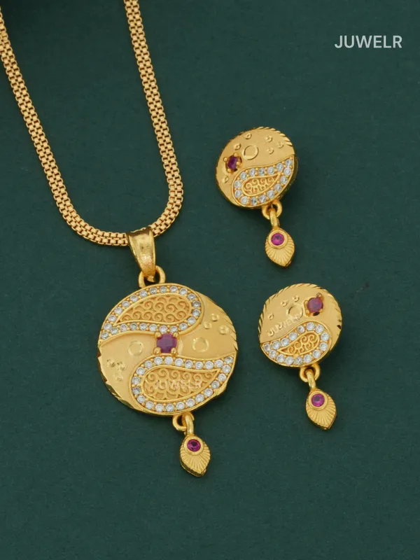 Pendant_Set_Design_for_Girls_|_Gold_Designer_Pendant_&_Earrings_(1_Set)