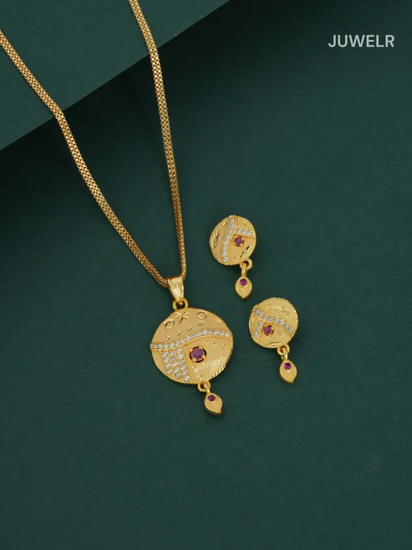 Pendant_Set_Small_|_Gold-Plated_Petite_Pendant_&_Earrings_(1_Set)