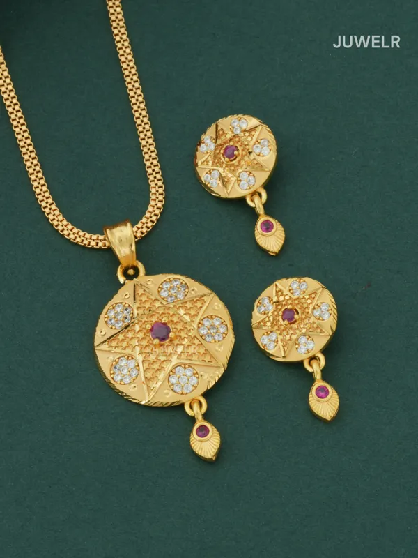 Pendant_Set_with_Earrings_for_Women_|_Star_Design_Gold-Plated_(1_Set)
