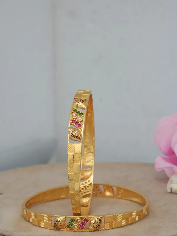 Stylish_Daily_Wear_Gold_Plated_Bangles_Design_|_Classic_&_Luxurious_Bangles