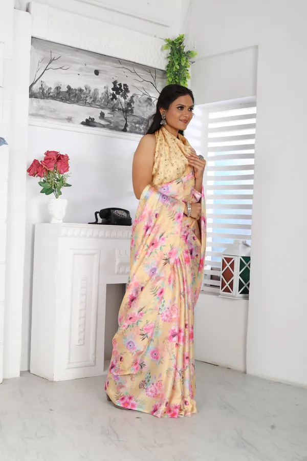 Yellow_Satin_Georgette_Floral_Printed_Saree_With_Unstitched_Blouse_Piece