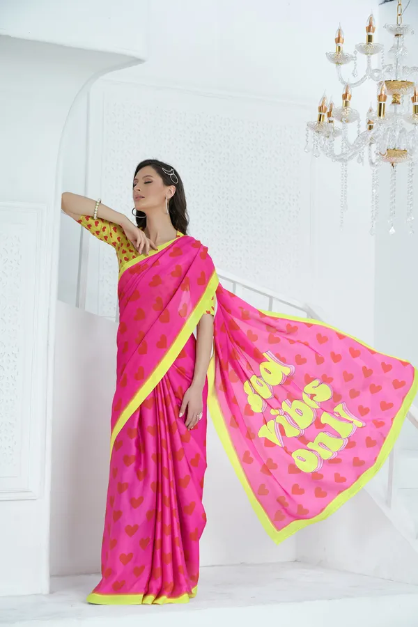 Pink_Poly_crepe_Good_Vibes_Printed_Saree_With_Unstitched_Blouse_Piece