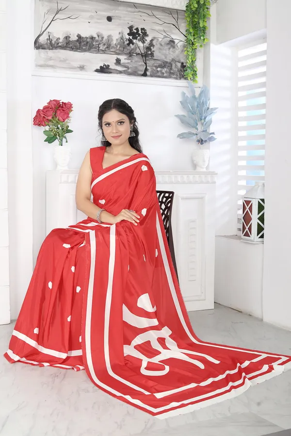 Red_And_White_Poly_crepe_Maa_Printed_Saree_With_Unstitched_Blouse_Piece