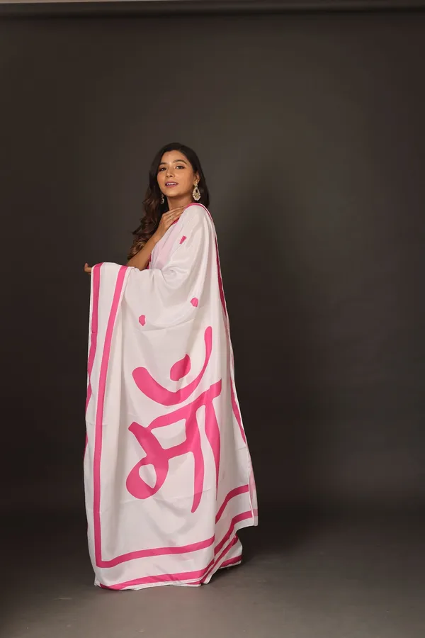 White_And_Pink_Poly_crepe_Maa_Printed_Saree_With_Unstitched_Blouse_Piece