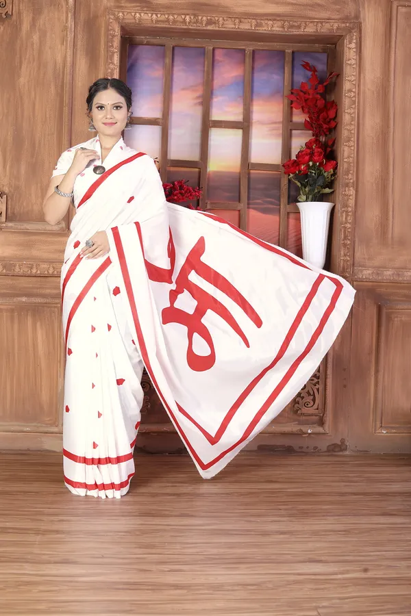 White_And_Red_Poly_crepe_Maa_Printed_Saree_With_Unstitched_Blouse_Piece