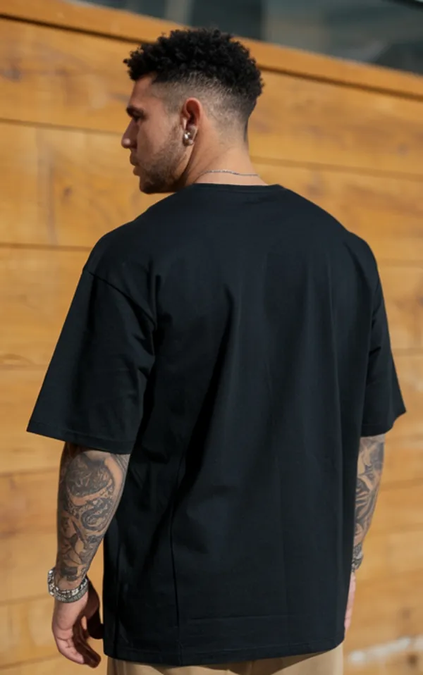 Black_GSM_220_Stylish_Oversized_Plain_T-Shirt_For_Men