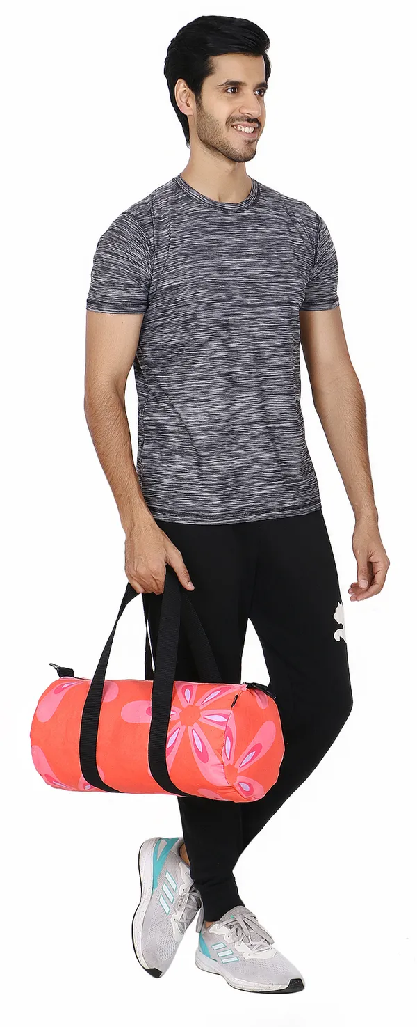 Multicolor_Duffle_Bag_for_Women_|_Polyster_Casual_Bag_for_Everyday_use