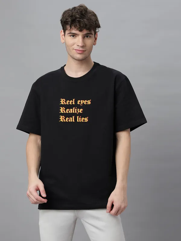 Black_Cotton_Embroidery_Round_Neck_Half_Sleeves_Oversized_T-Shirt_For_Unisex
