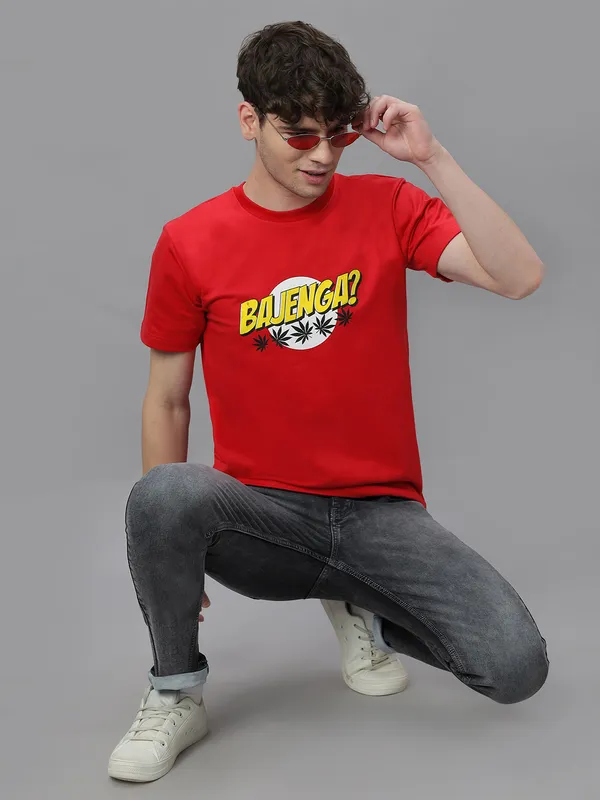 Red_Cotton_Graphic_Printed_Round_Neck_Half_Sleeves_Regular_Fit_T-Shirt_For_Men