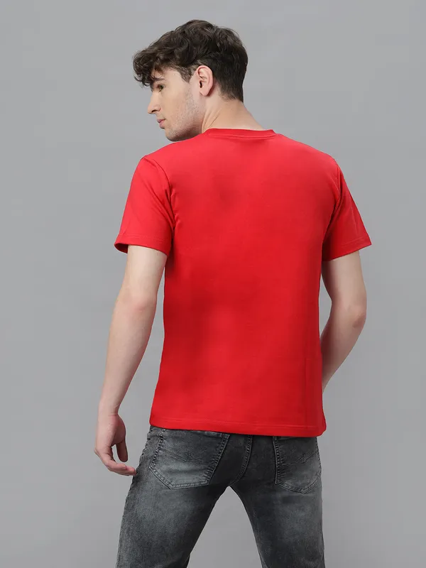 Red_Cotton_Graphic_Printed_Round_Neck_Half_Sleeves_Regular_Fit_T-Shirt_For_Men