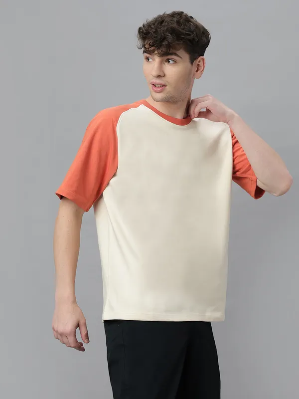 Off-White_&_Orange_Cotton_Round_Neck_Half_Sleeves_Loose_Fit_Raglan_T-Shirt_For_Men