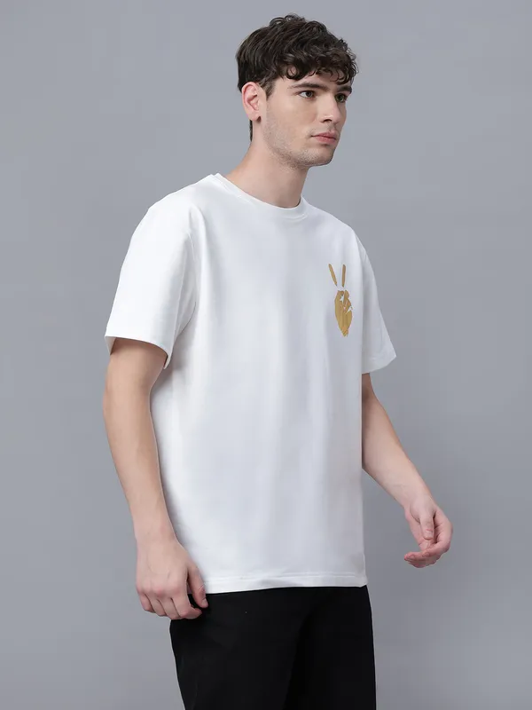 White_Cotton_Graphic_Foil_Printed_Round_Neck_Half_Sleeves_Oversized_T-Shirt_For_Unisex