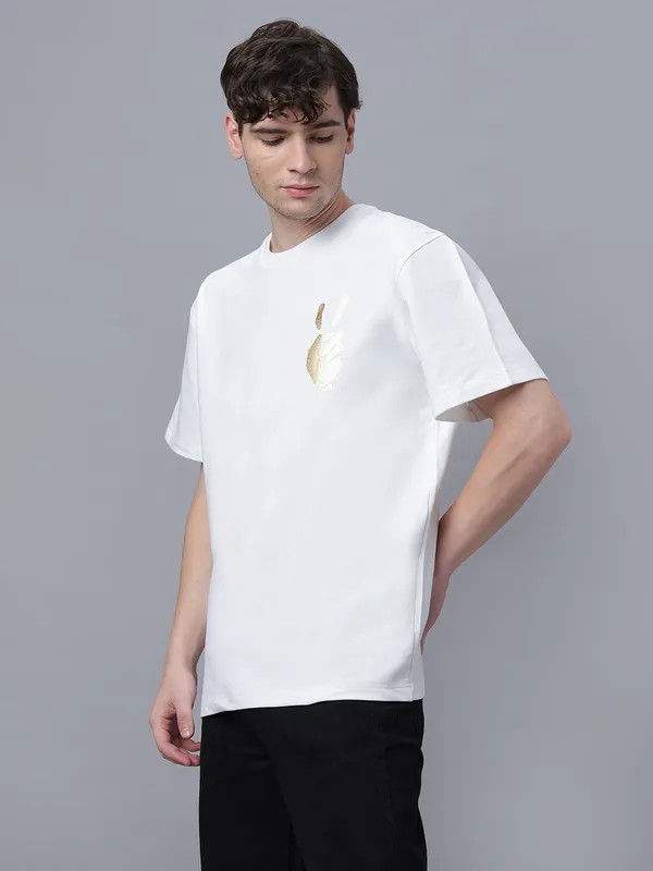 White_Cotton_Graphic_Foil_Printed_Round_Neck_Half_Sleeves_Oversized_T-Shirt_For_Unisex