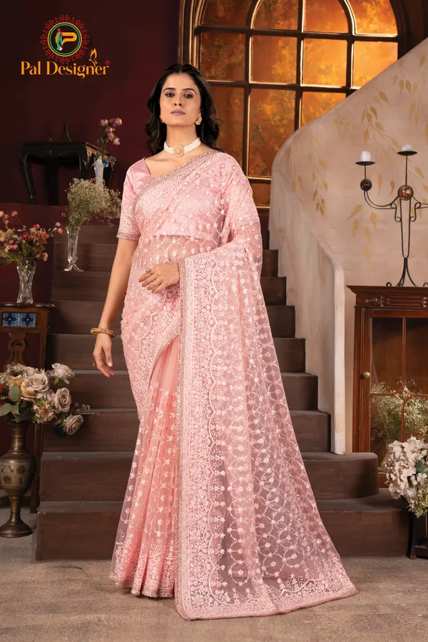 Peach_Preimium_&_Elegant_Georgette_Saree_With_Blouse_For_Women